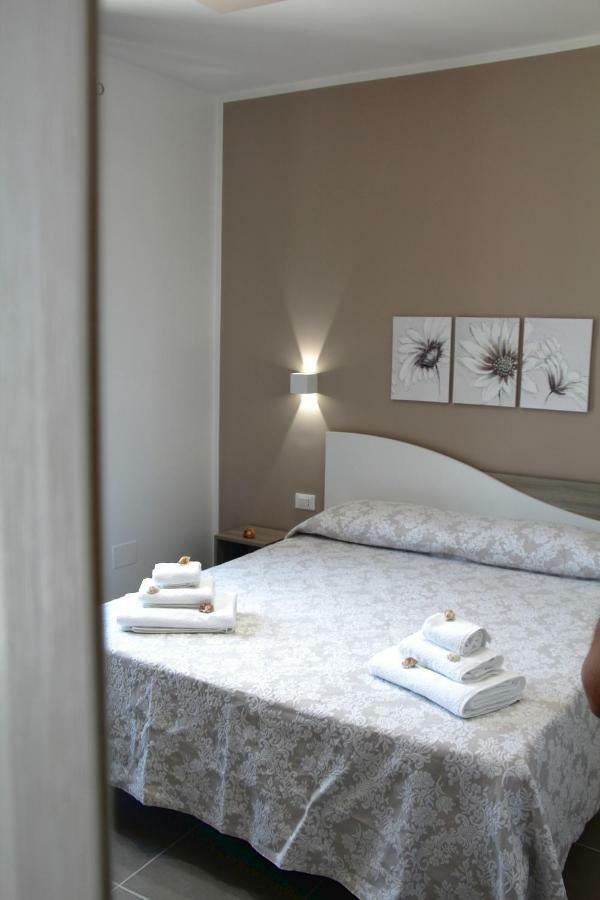 Casa Catalano Hotel ซานวิโต โลคาโป ภายนอก รูปภาพ