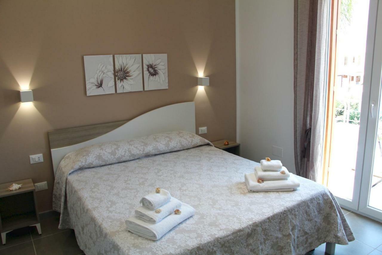 Casa Catalano Hotel ซานวิโต โลคาโป ภายนอก รูปภาพ